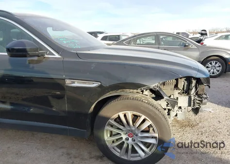 2017 Jaguar F-Pace 35T Prestige из США, поврежденный, VIN SADCK2BV9HA895543